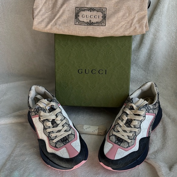 Gucci Rhyton Sneaker - Picture 1 of 9